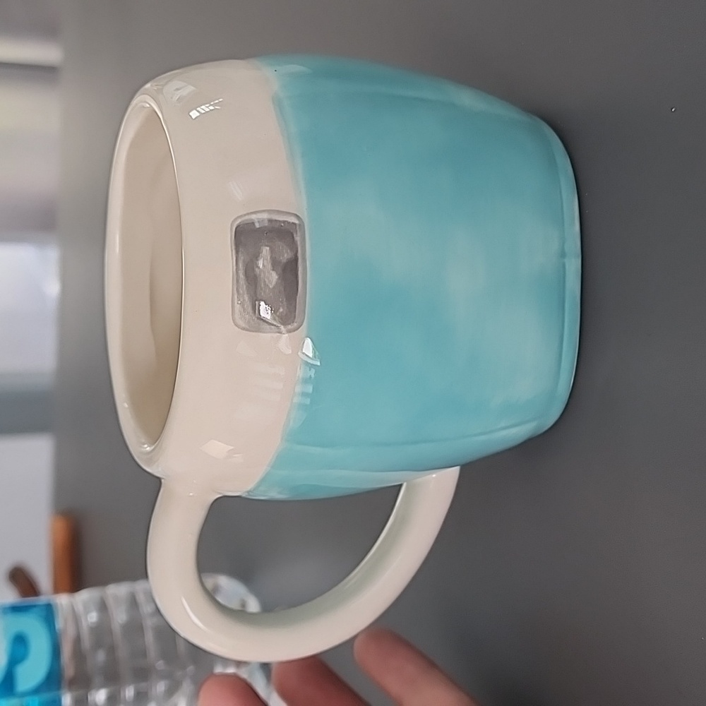 New Camera Mug - Picture 2 of 10